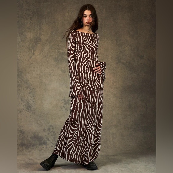 Realisation Par Gia Dress - Picture 4 of 9